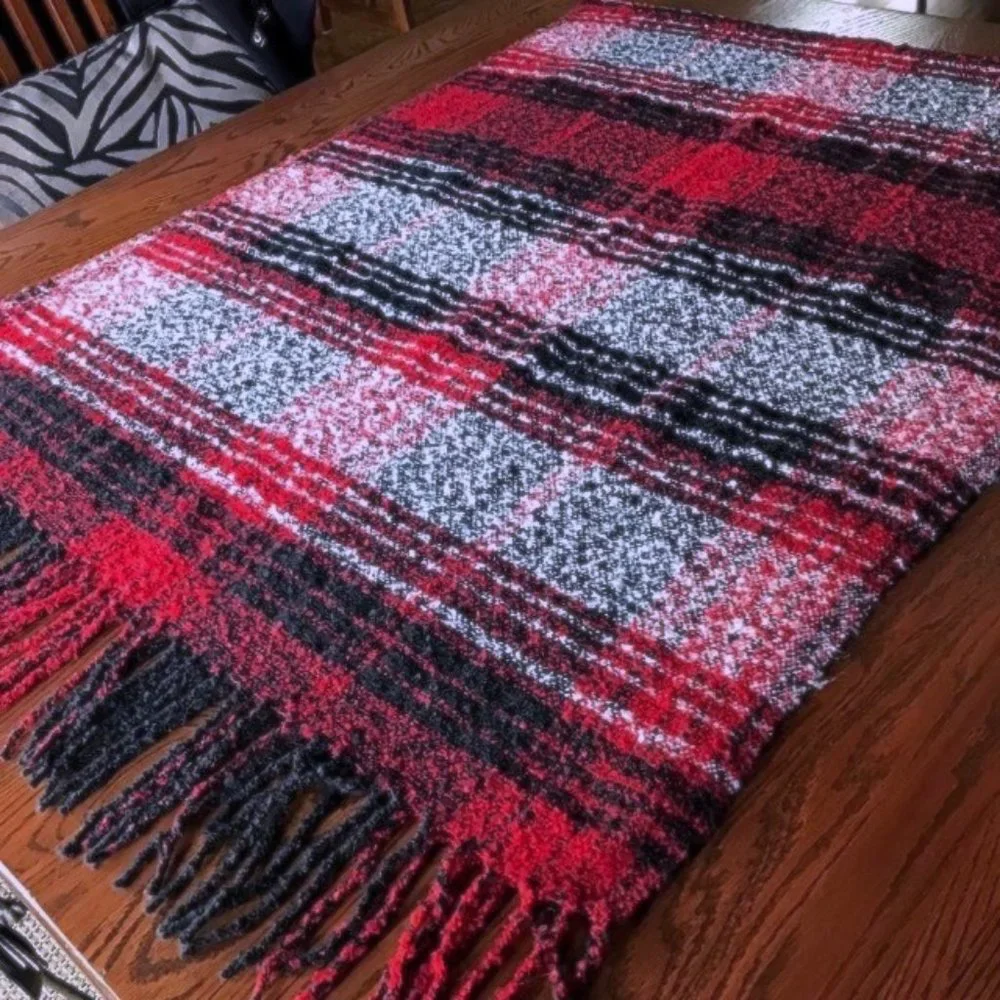 Lovely Canadiana Buffalo Plaid Scarf Blanket Red, Black & White - Picture 7 of 8